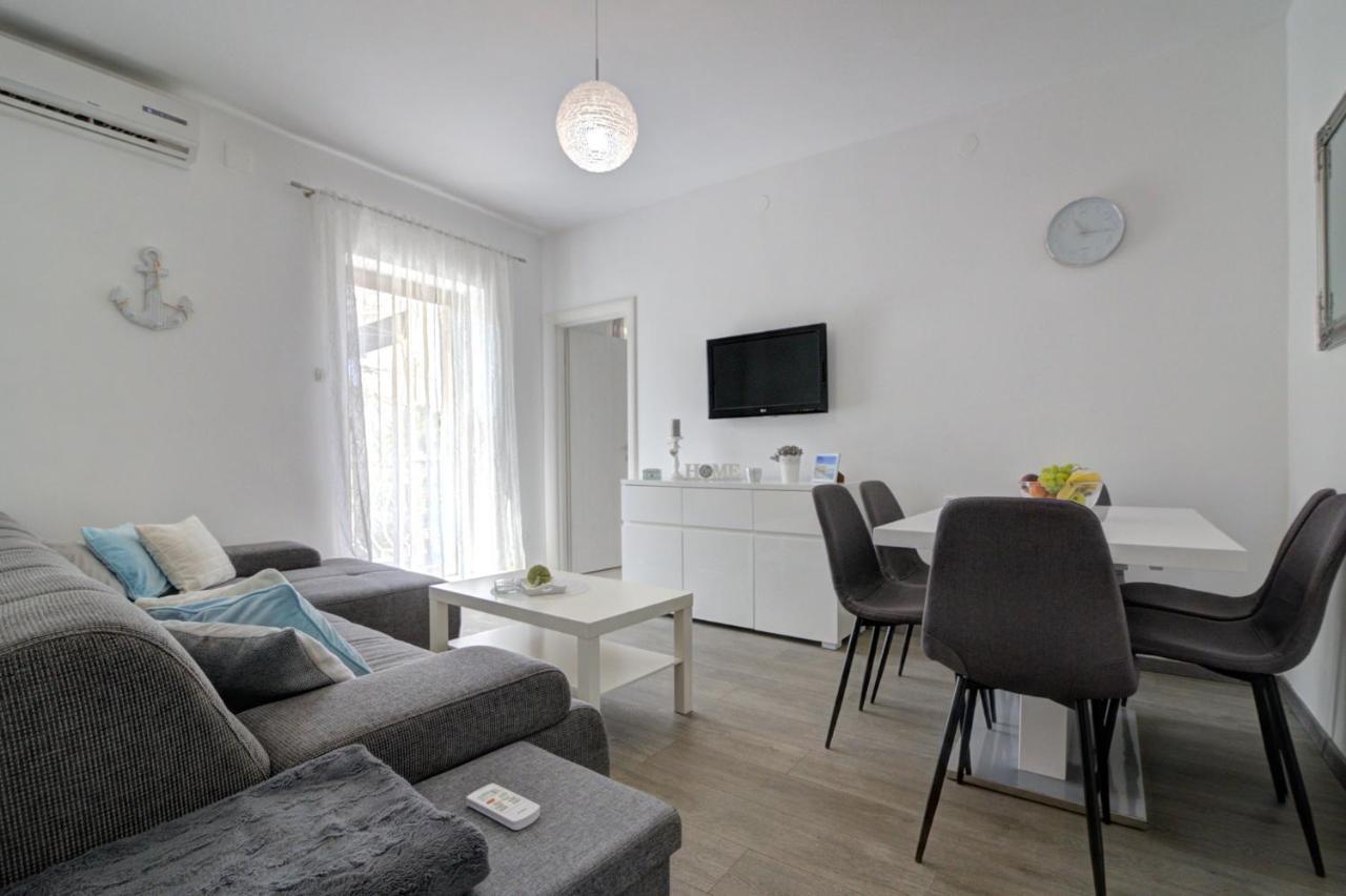 סווטי יוראי Apartman Luka מראה חיצוני תמונה